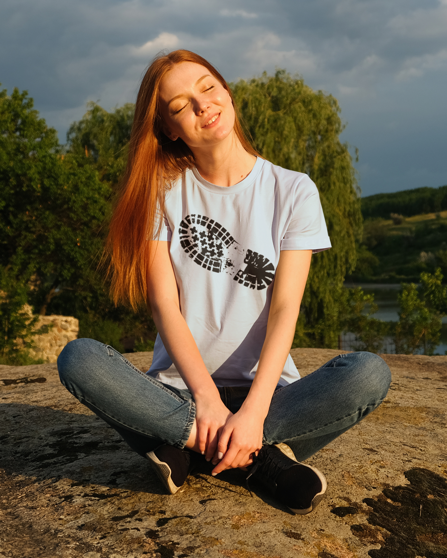 Bootprint | T-Shirt